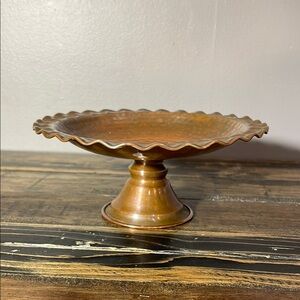 Copper elevated dish with hammered sections and fluted edges Vintage beauty!